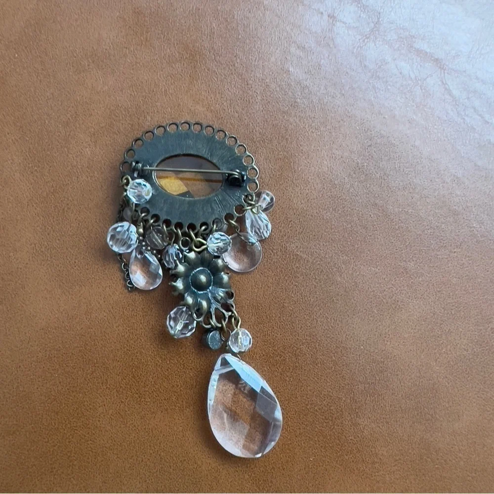N/A victorian style